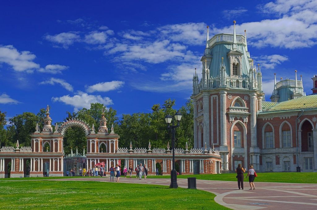 Музеи москвы в парках