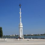 Ростральная колонна Адмиралтейской набережной Воронежа 2